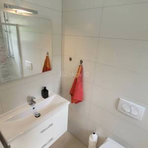 Prodaja, K. Lukšić, prizemnica 34 m2, vrt, parking (2)