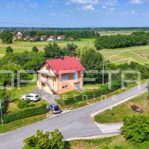 PRODAJA, KUĆA, IVANIĆ GRAD, Braće Kalčić,  SAMOSTOJEĆA s dva odvojena stana, 343
