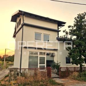 PRODAJA, KUĆA  ROH BAU S IZUZETNIM POTENCIJALOM, MOKRICE, BLIZU CENTRA OROSLAVJA