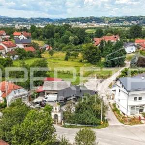 PRODAJA, KUĆA  ROH BAU S IZUZETNIM POTENCIJALOM, MOKRICE, BLIZU CENTRA OROSLAVJA