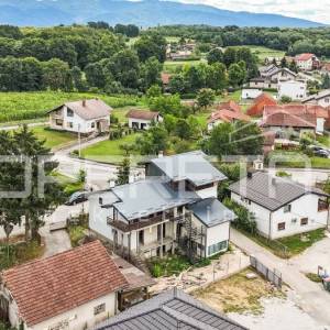 PRODAJA, KUĆA  ROH BAU S IZUZETNIM POTENCIJALOM, MOKRICE, BLIZU CENTRA OROSLAVJA
