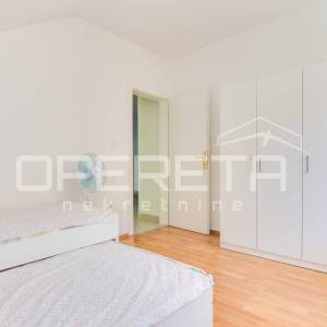PRODAJA, KUĆA, VELIKA GORICA, GAJEVA, NKP: 325m2, parcela: 857m2
