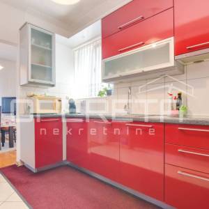 PRODAJA, KUĆA, VELIKA GORICA, GAJEVA, NKP: 325m2, parcela: 857m2