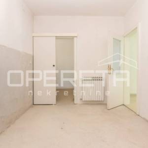 PRODAJA, KUĆA, VELIKA GORICA, GAJEVA, NKP: 325m2, parcela: 857m2