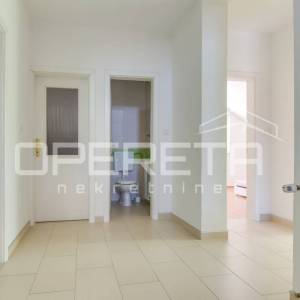 PRODAJA, KUĆA, VELIKA GORICA, GAJEVA, NKP: 325m2, parcela: 857m2