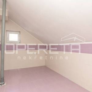 PRODAJA, KUĆA, VELIKA GORICA, GAJEVA, NKP: 325m2, parcela: 857m2