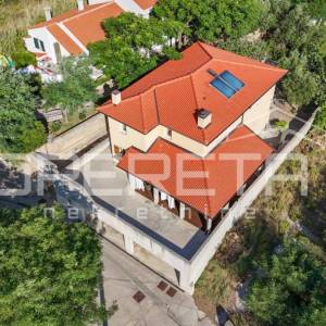 PRODAJA, KUĆA/VILLA, PAG - PAG CENTAR, 290 m2 na parceli od 426 m2
