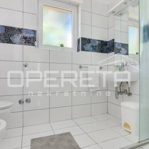 PRODAJA, KUĆA/VILLA, PAG - PAG CENTAR, 290 m2 na parceli od 426 m2