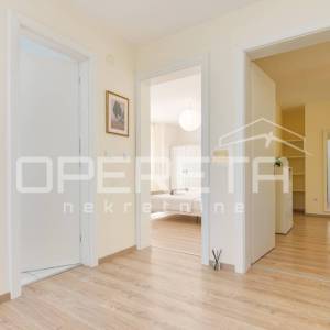 PRODAJA, KUĆA/VILLA, PAG - PAG CENTAR, 290 m2 na parceli od 426 m2