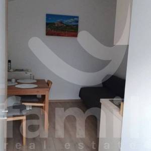 PRODAJA MODERNOG STANA U PRIZEMLJU NOVE KUĆE U ŠIŠANU