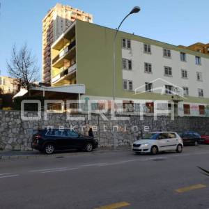 PRODAJA, OBJEKT SA GRAĐEVINSKOM DOZVOLOM ZA REKONSTRUKCIJU, RIJEKA, CENTAR