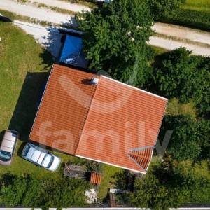 PRODAJA SAMOSTOJEĆA KUĆA S DVIJE STAMBENE JEDINICE BARBAN