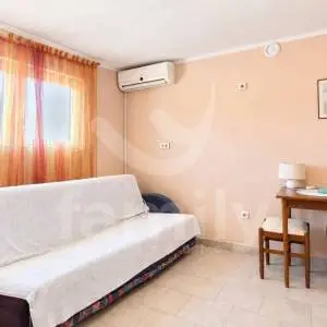 PRODAJA ŠARMANTNA PRIZEMNICA MIRNA LOKACIJA PREMANTURA