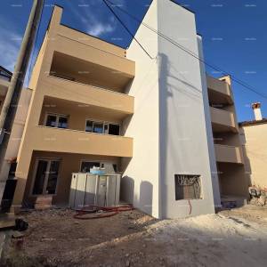 Prodaja - stan s terasom u novom stambenom projektu, Ližnjan!S2