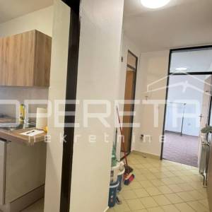 PRODAJA, STAN, VUKOVAR, Olajnica, 59m2, 2-soban + lođa