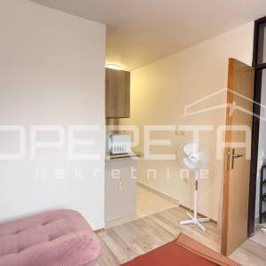 PRODAJA, STAN, VUKOVAR, Olajnica, 59m2, 2-soban + lođa