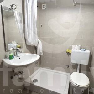 PRODAJA VISOKOISPLATIVE KUĆE SA DVA APARTMANA U ROVINJU