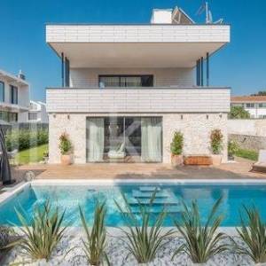 Prodaja, Vrsar, Funtana, šesterosobna vila 151m2, bazen
