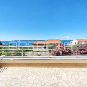 PRODAJA, ZADAR, KOŽINO, KUĆA sa 7 apartmana, pogled na more