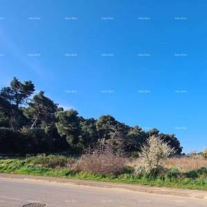 Prodaje se građevinsko zemljište, 470 m² – Ližnjan