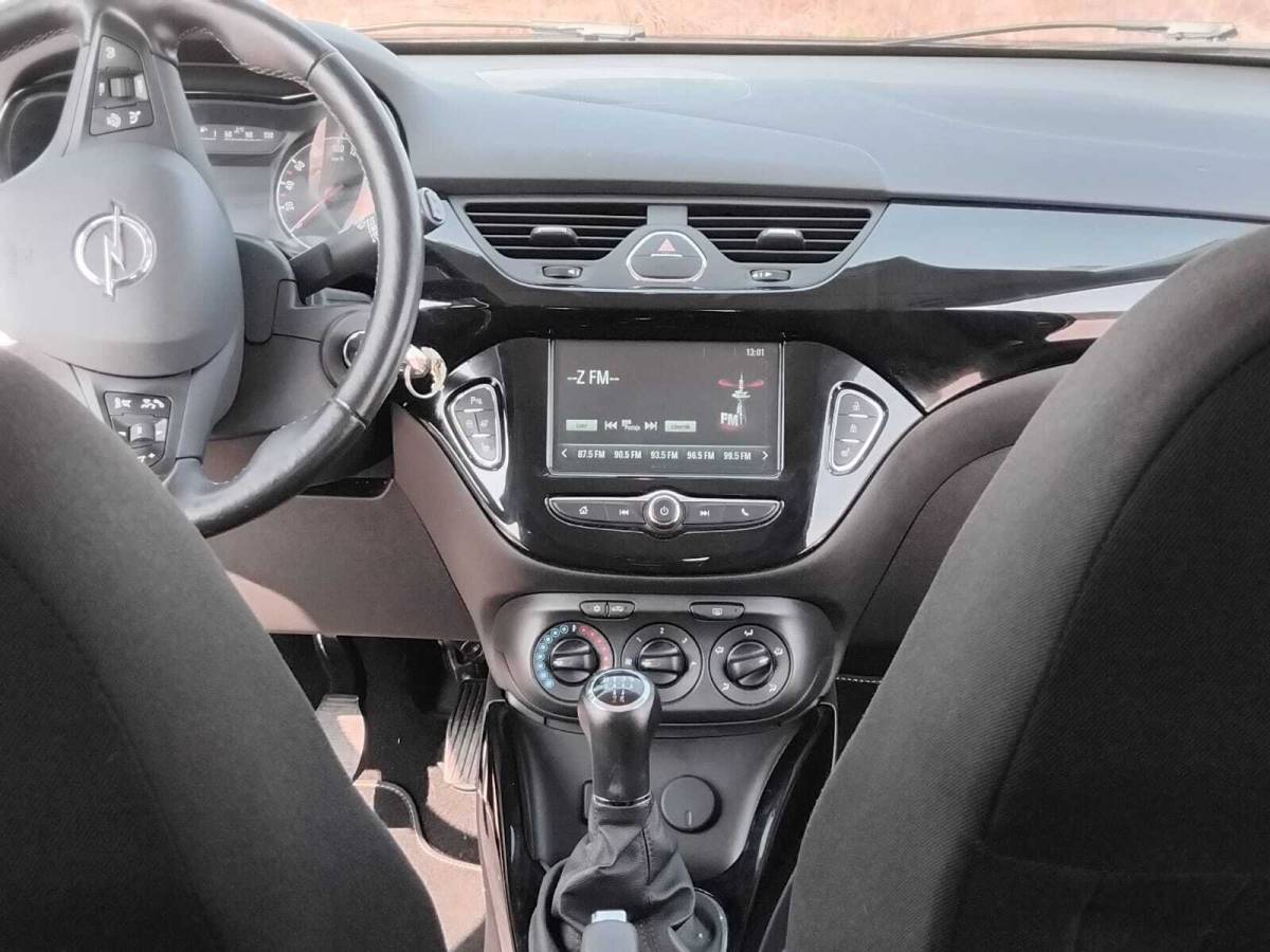 Prodaje se opel corsa 1.2 2018. Sa prijeđeni 112.200km