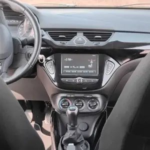Prodaje se opel corsa 1.2 2018. Sa prijeđeni 112.200km