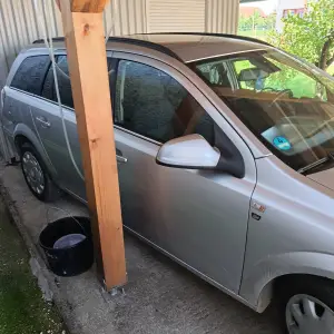 Prodajem navedeni auto u dobrom stanju