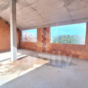 PROSTRAN OBITELJSKI PENTHOUSE SA ZAPANJUJUĆIM POGLEDOM NA MORE