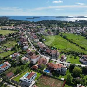 PROSTRANA GRAĐEVINSKA PARCELA NEDALEKO OD MORA