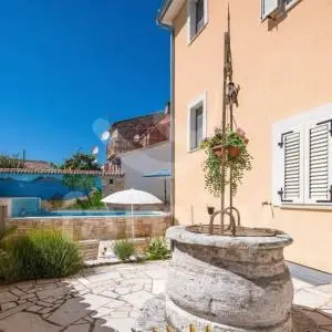 PROSTRANA VILA S POGLEDOM NA MORE I BAZENOM