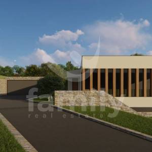 PROSTRANO GRAĐEVINSKO ZEMLJIŠTE SA PROJEKTOM NA MIRNOJ LOKACIJI