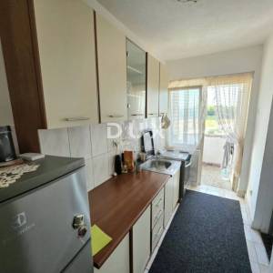 Pula, Kaštanjer, dvosobni stan, 63.62 m2, terasa
