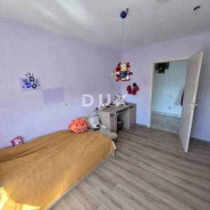 Pula, Kaštanjer, dvosobni stan, 63.62 m2, terasa