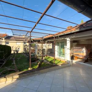 Pula – Stoja Dvojna kuća s dvije stambene jedinice, 50 m od mora