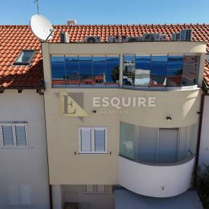 PUNTA SKALA - PETRČANE - DRUGI RED OD MORA Namješten luksuzni penthouse, 168 m²!!!