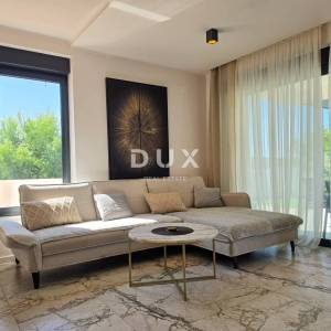 Rab, Banjol, kuća s bazenom, 270 m2, garaža