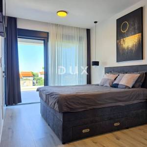Rab, Banjol, kuća s bazenom, 270 m2, garaža