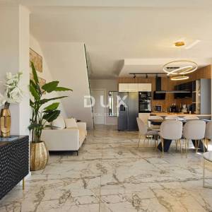 Rab, Banjol, kuća s bazenom, 270 m2, garaža