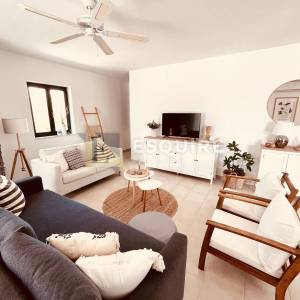 RADOVIN - Četverosobna vila katnica s bazenom - 170m2