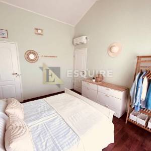 RADOVIN - Četverosobna vila katnica s bazenom - 170m2