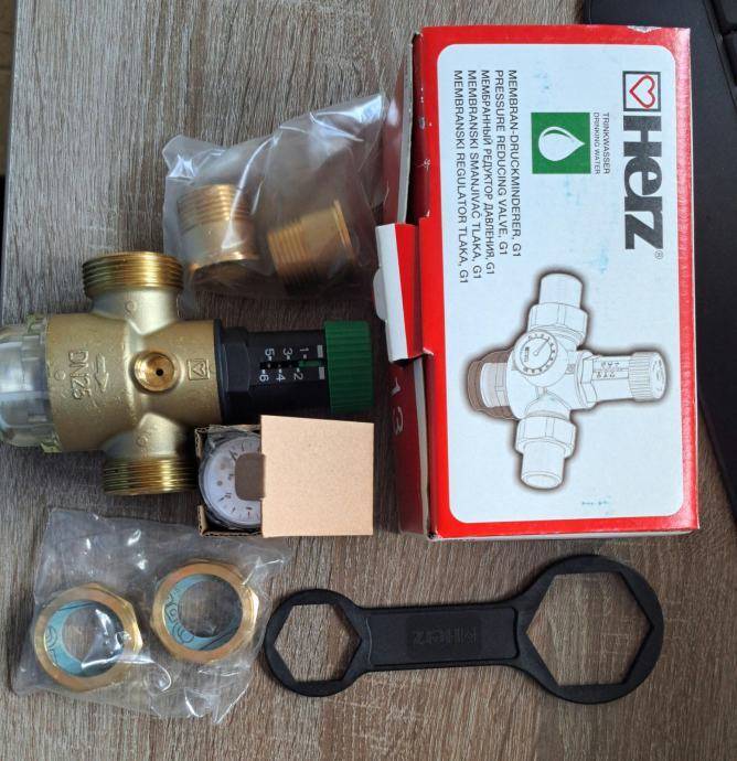 regulator tlaka 1"
