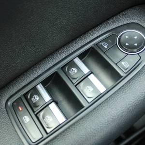 Renault Captur 1.3 TCe 160 AUTOMATIK Techno *LED, NAVIGACIJA, KAMERA*