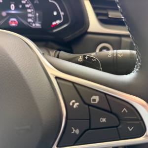 Renault Captur Techno TCe 140 EDC - 3 godine jamstva