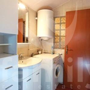 RENOVIRANA KUĆA U  PRIGRADSKOM NASELJU PULE