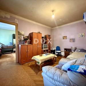 RIJEKA, BELVEDER - Dvosoban stan s balkonom za adaptaciju - lokacija i potencijal!