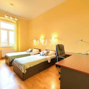 RIJEKA, BELVEDER - gospodski stan, 85m2, 1. kat
