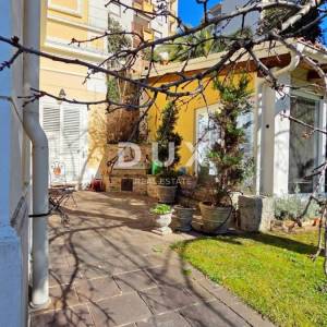 RIJEKA, BULEVARD – Ekskluzivni prizemni stan s paviljonom i okućnicom, 128m²