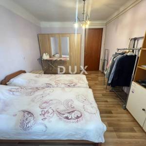 RIJEKA, CENTAR – Prostran četverosobni stan od 110 m² u blizini Korza