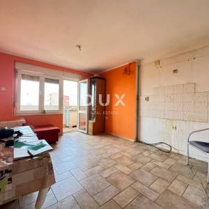 Rijeka, Donja Vežica – Dvosoban stan s balkonom, 54m2, pogled na more
