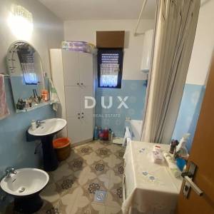 RIJEKA, HOSTI - kuća s dva stana